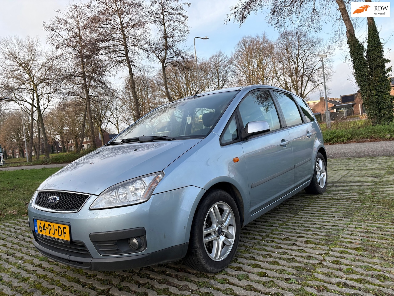 Ford Focus C-Max - 1.8-16V First Edition / airco / nieuwe apk tot 01-2026! - AutoWereld.nl