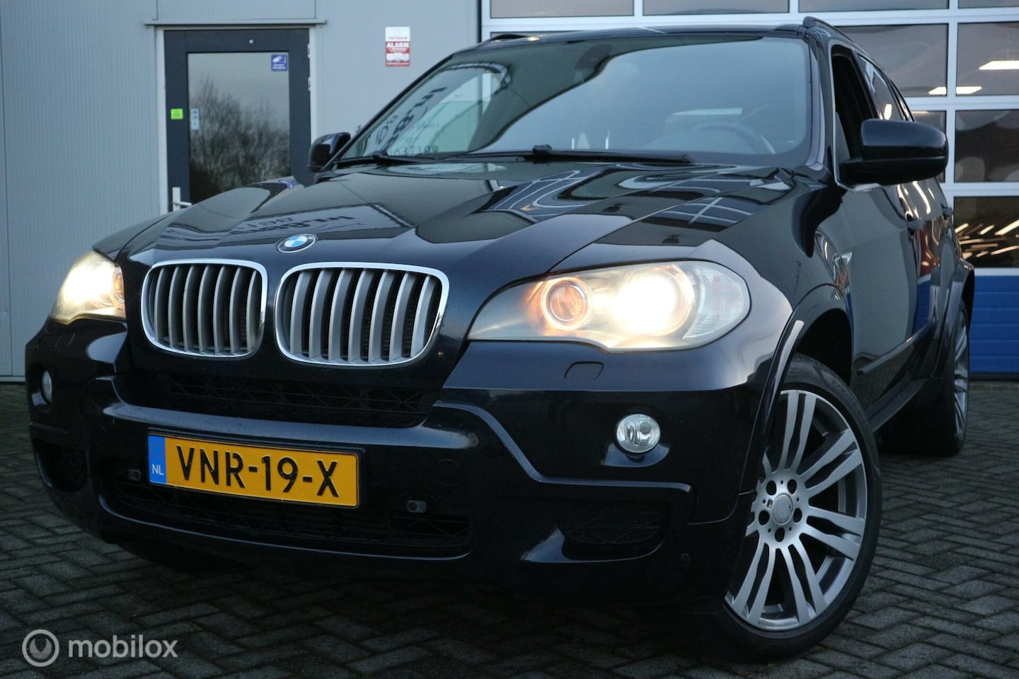 BMW X5 - xDrive35d M-Sportpakket GRIJSKENTEKEN/MARGE-AUTO - AutoWereld.nl