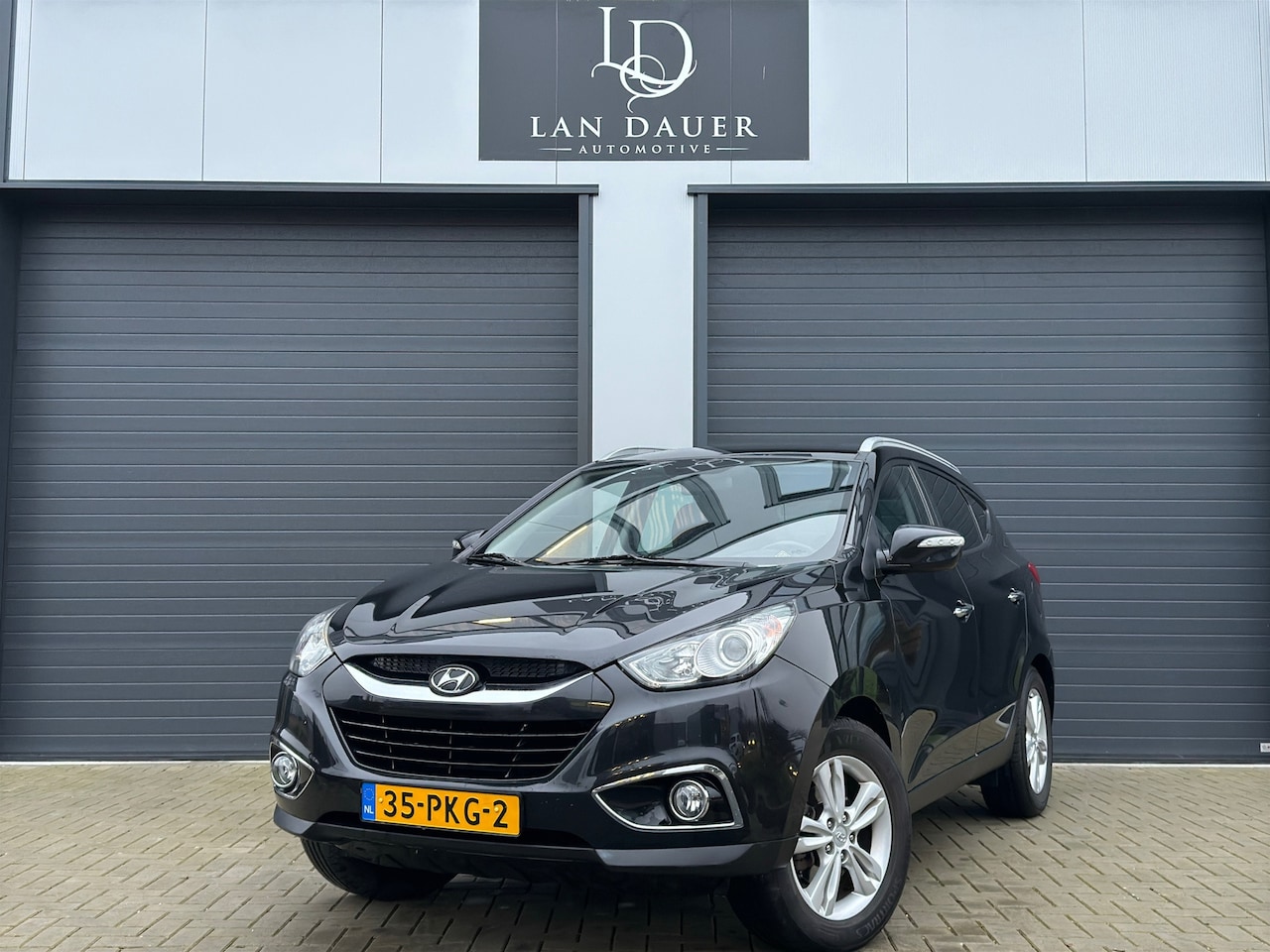 Hyundai ix35 - 2.0i Style / Trekhaak / Lage Kmstand - AutoWereld.nl