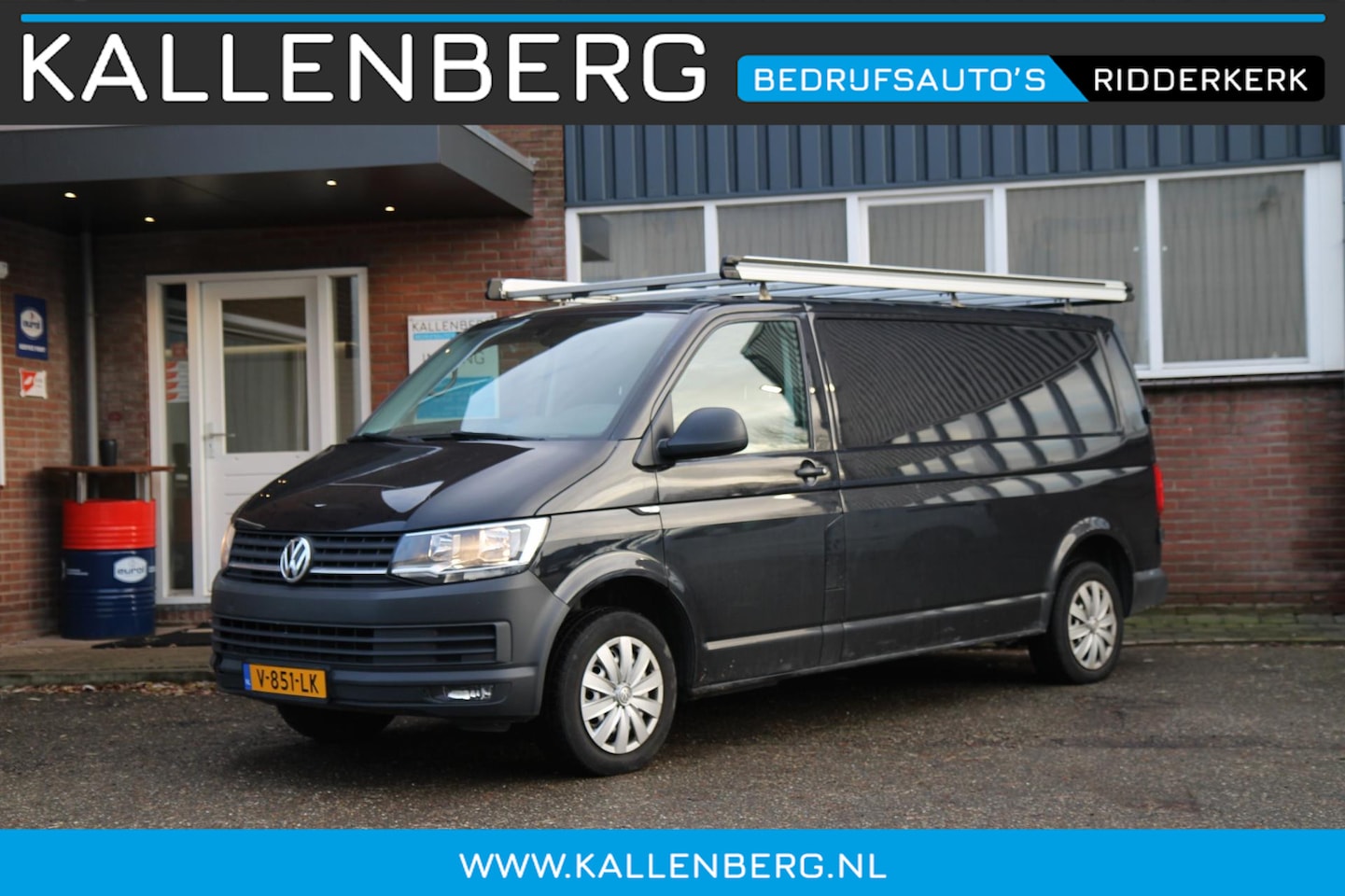 Volkswagen Transporter - 2.0 TDI L2H1 Trendline / Imperiaal / App connect / Cruise / PDC - AutoWereld.nl