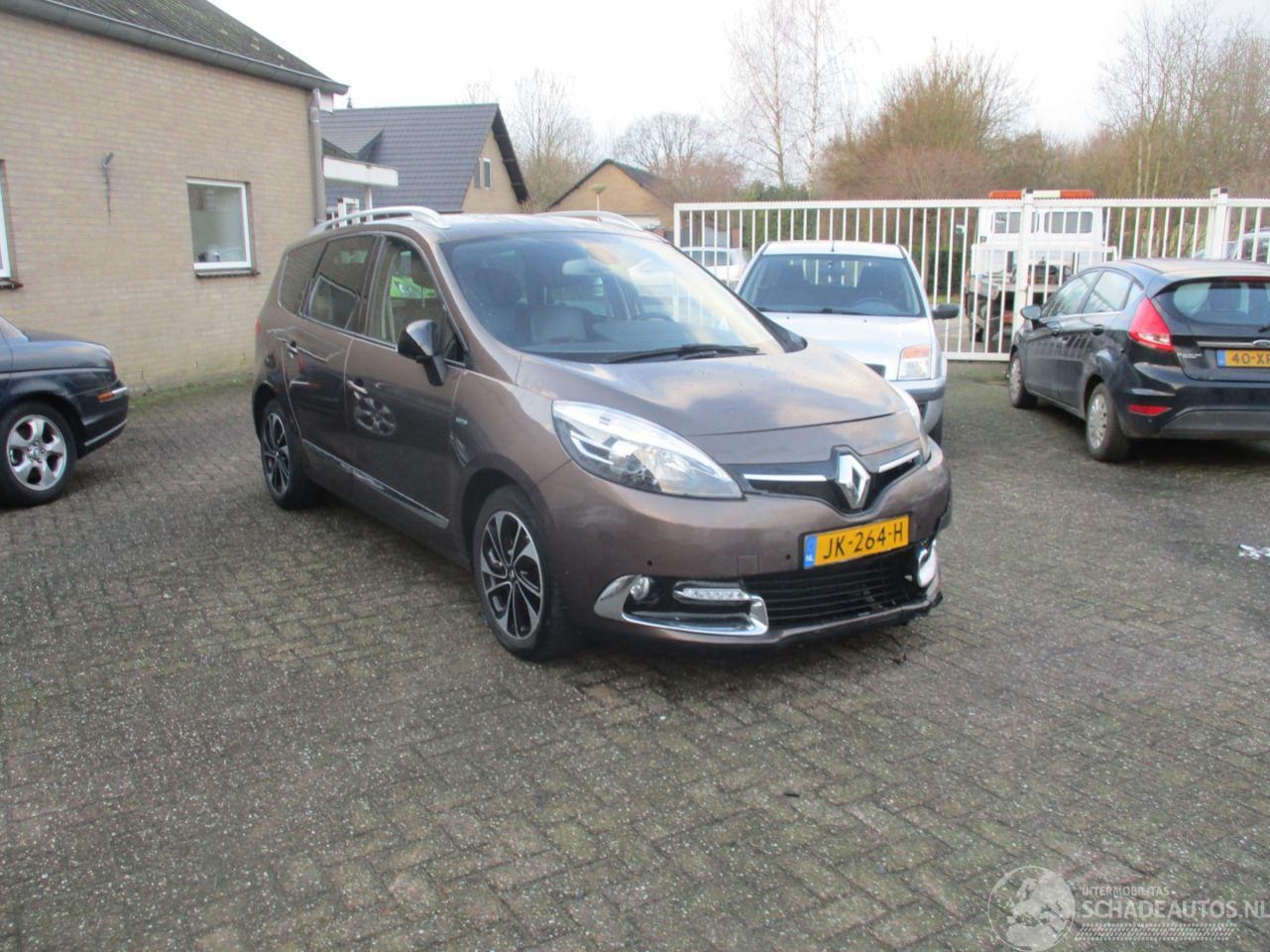 Renault Grand Scénic - 1.2 TCE Bose NAP 1E EIG REST BPM 1500 EURO !!! - AutoWereld.nl