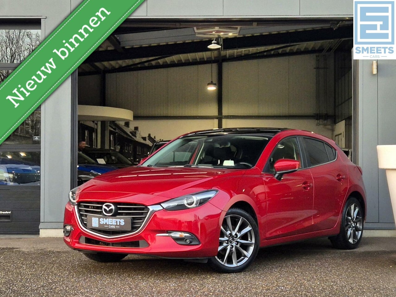 Mazda 3 - 2.0 SkyActiv-G 120 GT-M |Navi|Clima|HUD|Cam|Cruise - AutoWereld.nl