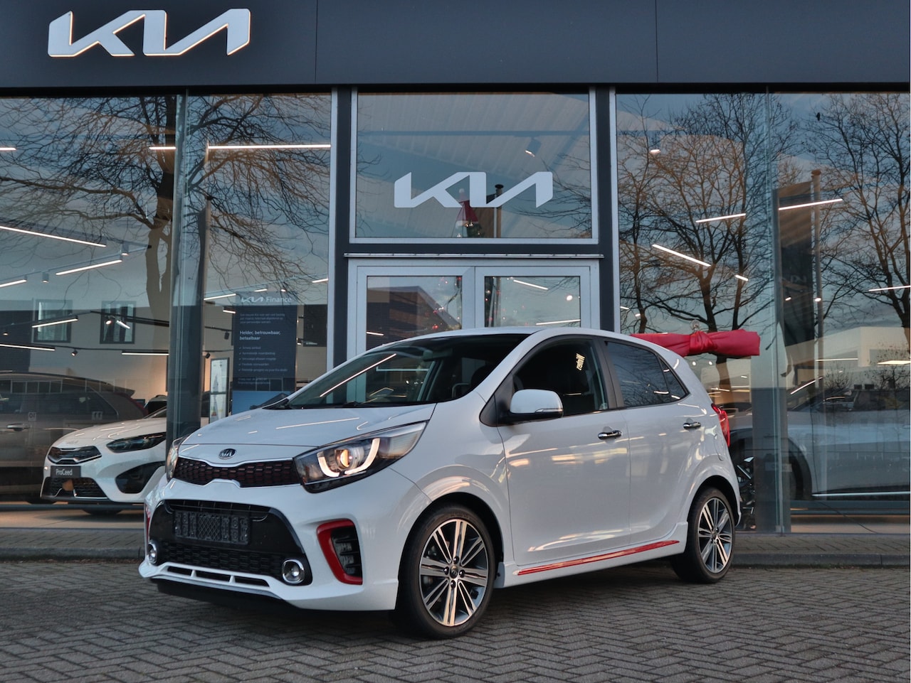 Kia Picanto - 1.0 T-GDI GT-Line 100PK Navi+BT+Cam Ecc-Airco Leder Keyless Stoel+Stuurverw. 16''LMV 7 jr. - AutoWereld.nl