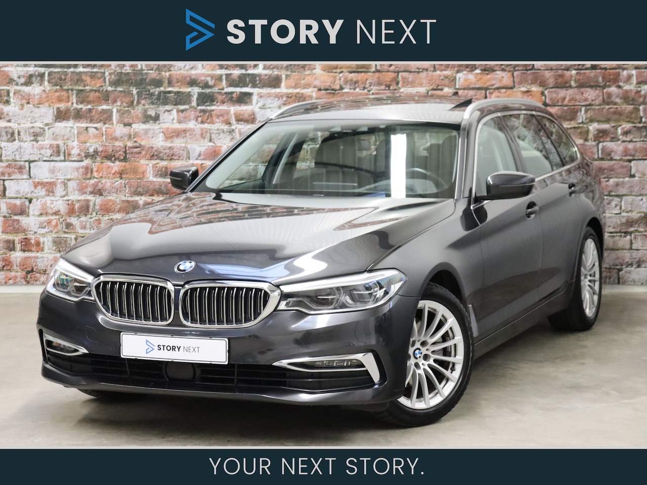 BMW 5-serie Touring - 520i High Executive Luxury Line Automaat / Head-Up Display / Active Steering / Panoramadak - AutoWereld.nl