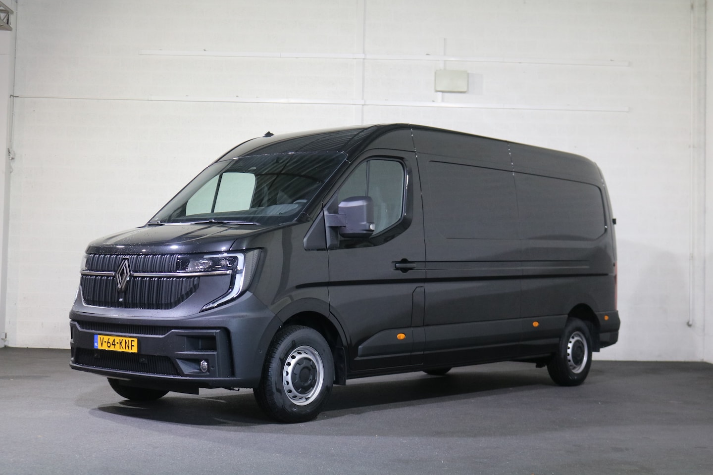 Renault Master - 2.0 dCi 150pk L3 H2 Airco Navigatie Camera - AutoWereld.nl