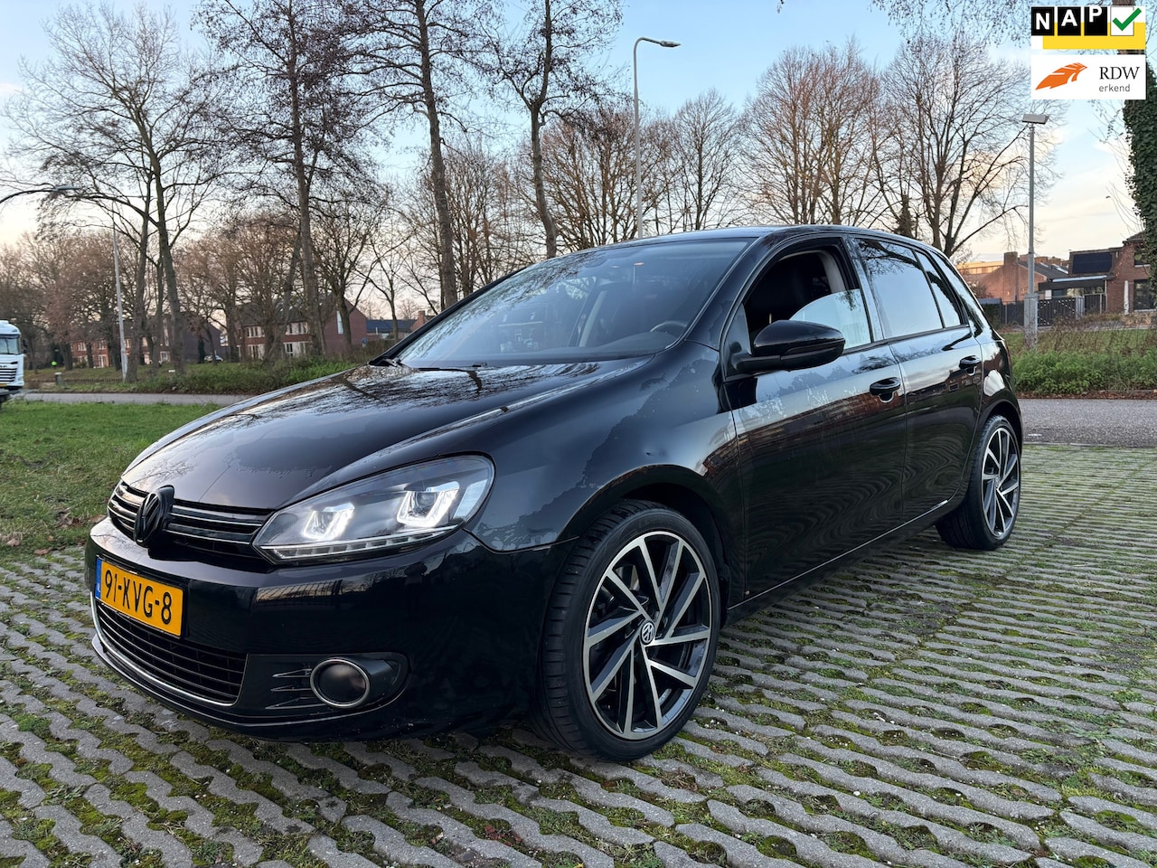 Volkswagen Golf - 1.4 TSI Highline / airco / leder / cruise control - AutoWereld.nl