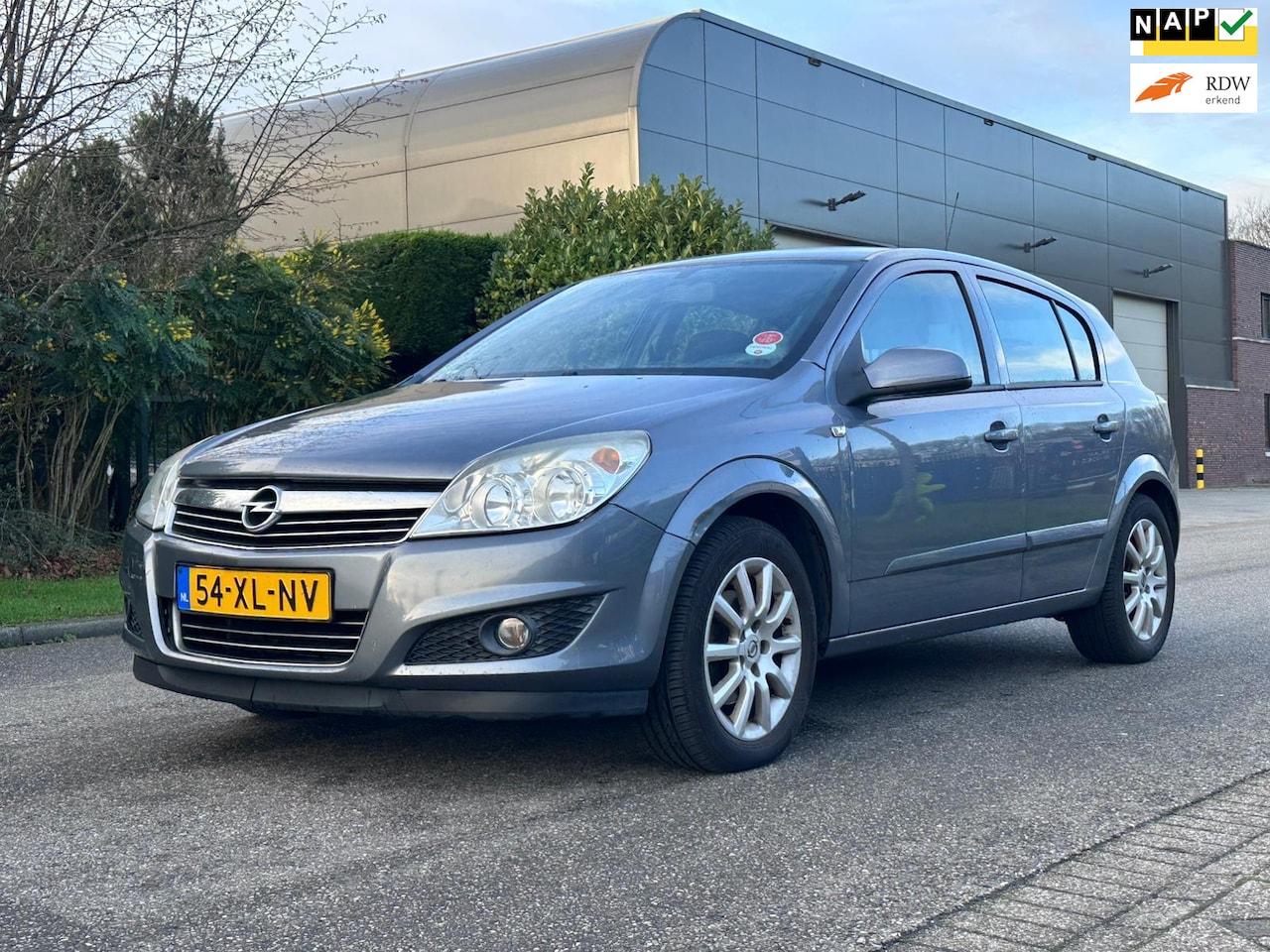 Opel Astra - 1.6 Temptation Cruise*Airco*Trekhaak*NAP*LM velgen*28-06-2025 APK* - AutoWereld.nl