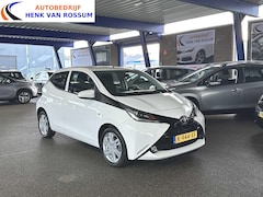 Toyota Aygo - 1.0 VVT-i x Airco | 5 deurs | Cruise | Achteruitrijcamera