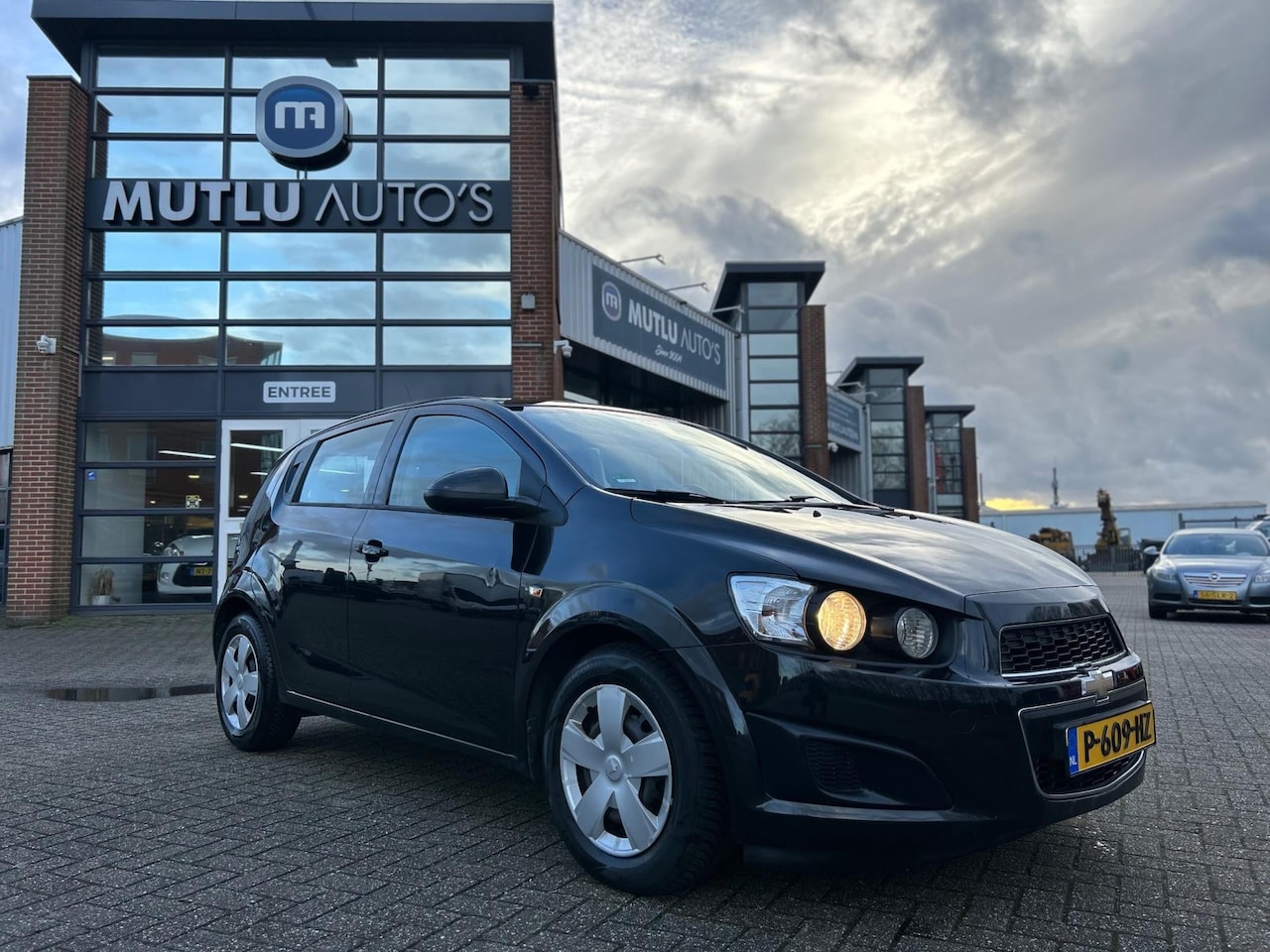 Chevrolet Aveo - 1.4 LT 5deurs Automaat Airco APK - AutoWereld.nl