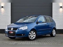 Volkswagen Polo - 1.4-16V Optive | 5Deurs | Clima | LM velgen