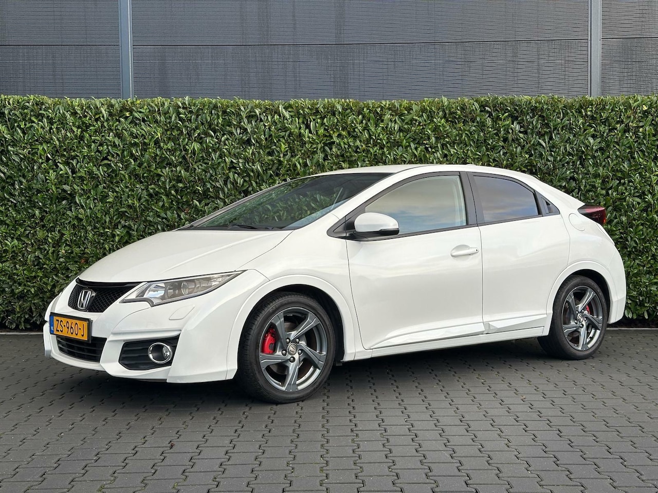 Honda Civic - 1.4 Sport 1.4 SPORT, NAVI, CRUISE, ECC-AIRCO, CAMERA, LED, LICHTMETAAL 17", PARELMOUR KLEUR - AutoWereld.nl