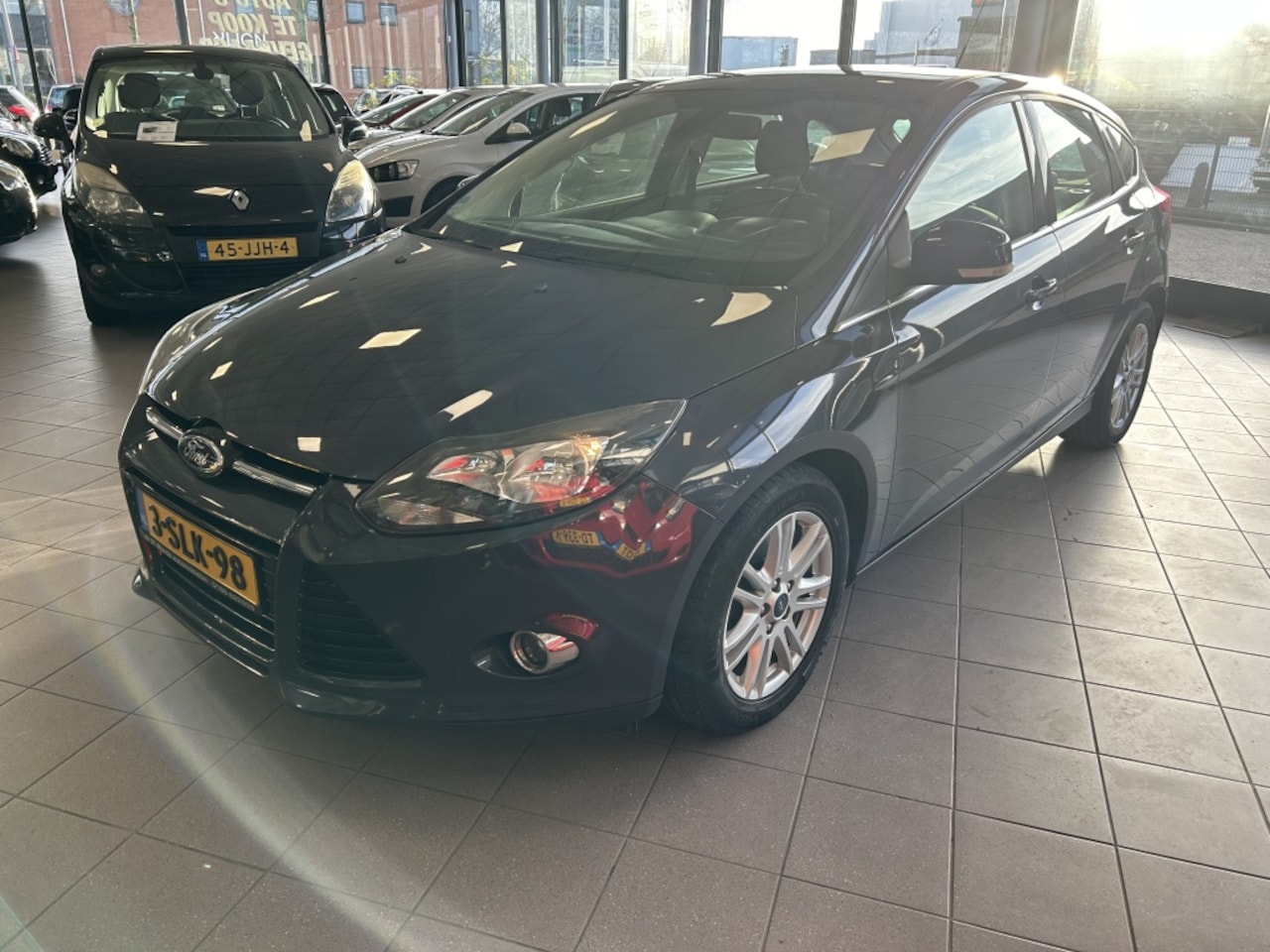 Ford Focus - 1.0 EcoB. Titanium NAVI NW APK BJ 2013 !!!!!! - AutoWereld.nl