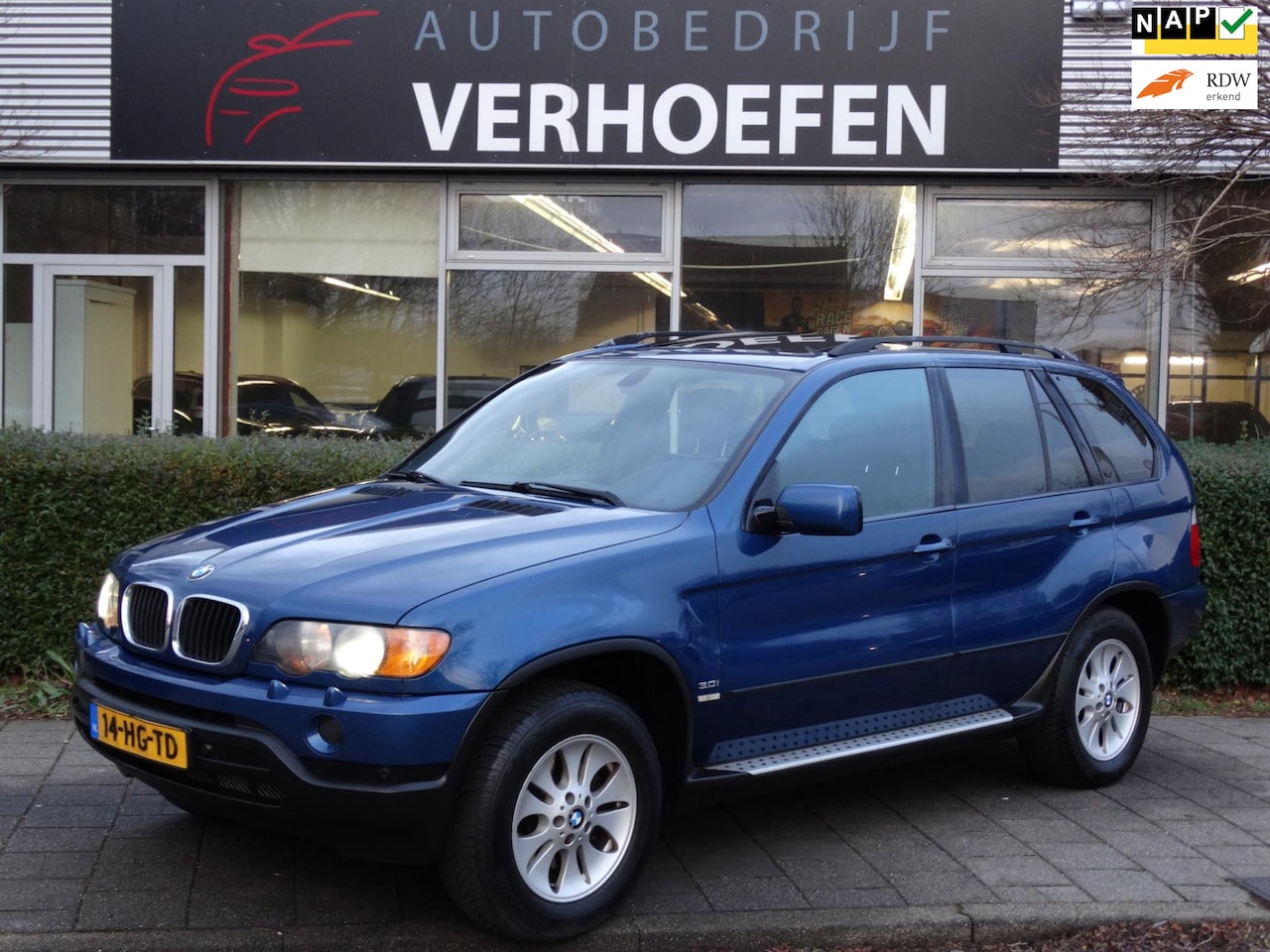 BMW X5 - 3.0i Executive - AUTOMAAT - PANORAMADAK - CRUISE / CLIMATE CONTR - YOUNGTIMER - YOUGTIMER - AutoWereld.nl