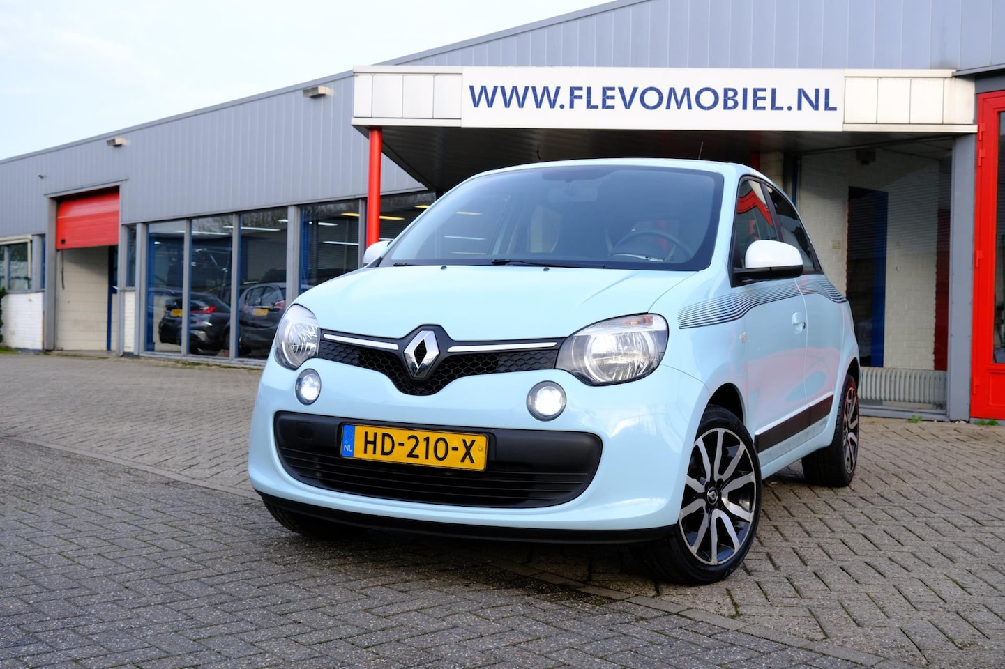 Renault Twingo - 1.0 SCe Collection |Airco|LMV - AutoWereld.nl