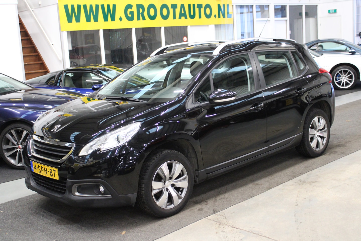 Peugeot 2008 - 1.2 VTi Active Panoramadak, Airco, Cruise Control, Stuurbekrachtiging - AutoWereld.nl