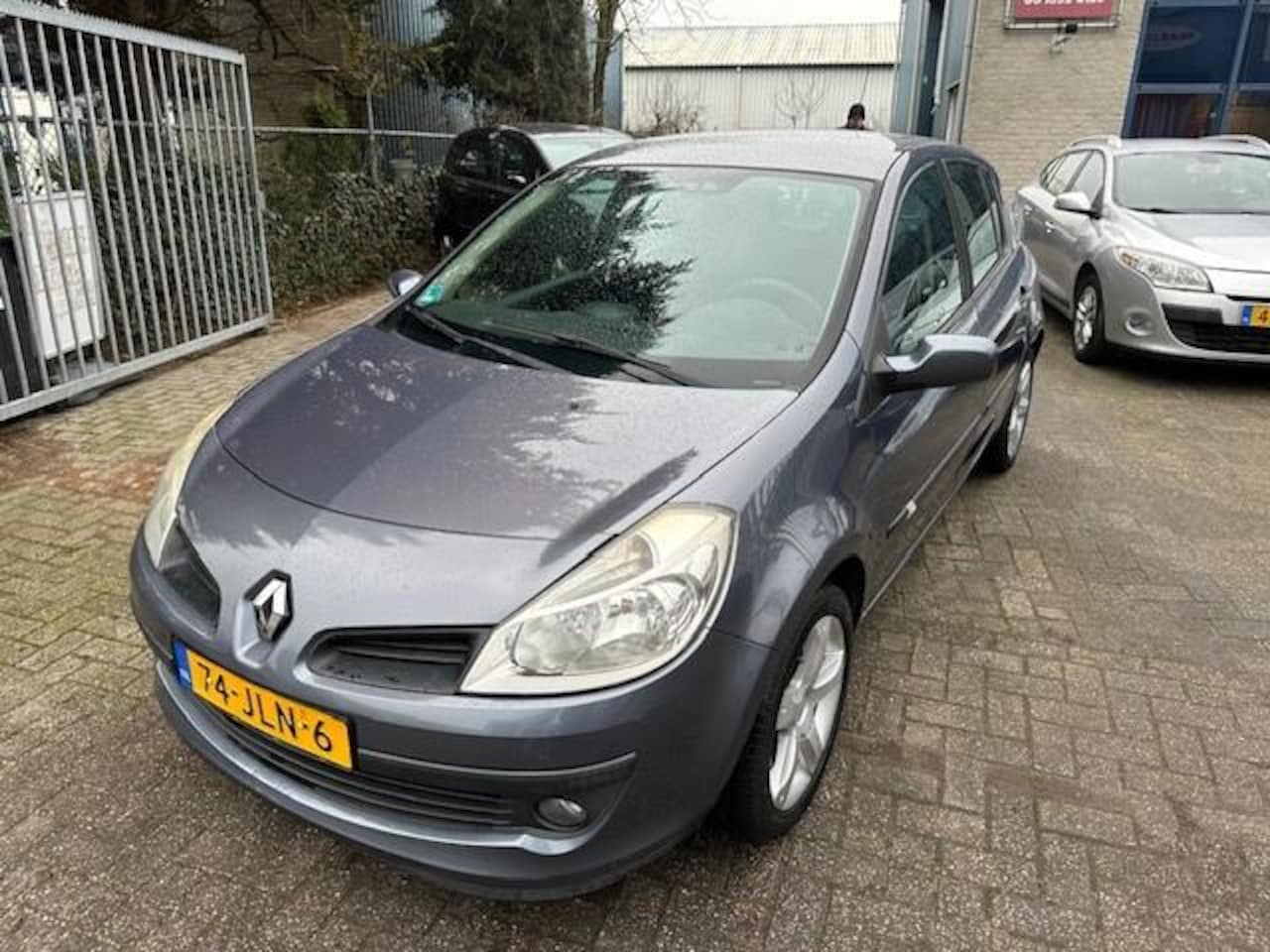 Renault Clio - 1.2 TCE Dynamique 1.2 TCe Dynamique, Airco, Trekhaak, Apk 12/2025 - AutoWereld.nl