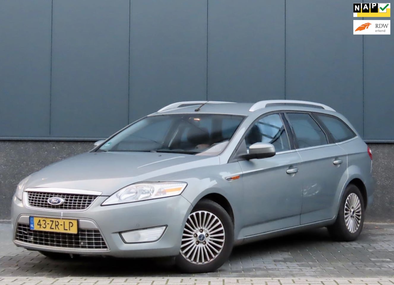 Ford Mondeo Wagon - 2.0-16V Titanium 2.0-16V Titanium - AutoWereld.nl