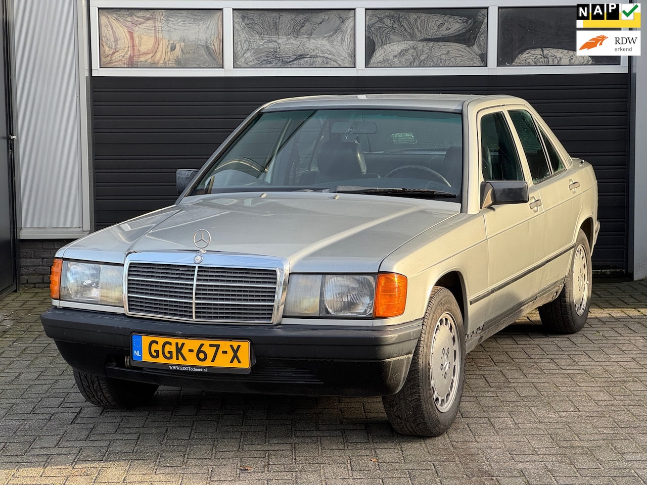 Mercedes-Benz 190-serie - 2.0 E Automaat Oltimer - AutoWereld.nl