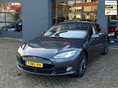 Tesla Model S - 60 Base AUTOPILOT|NAP|TREKHAAK|PREMIUM|