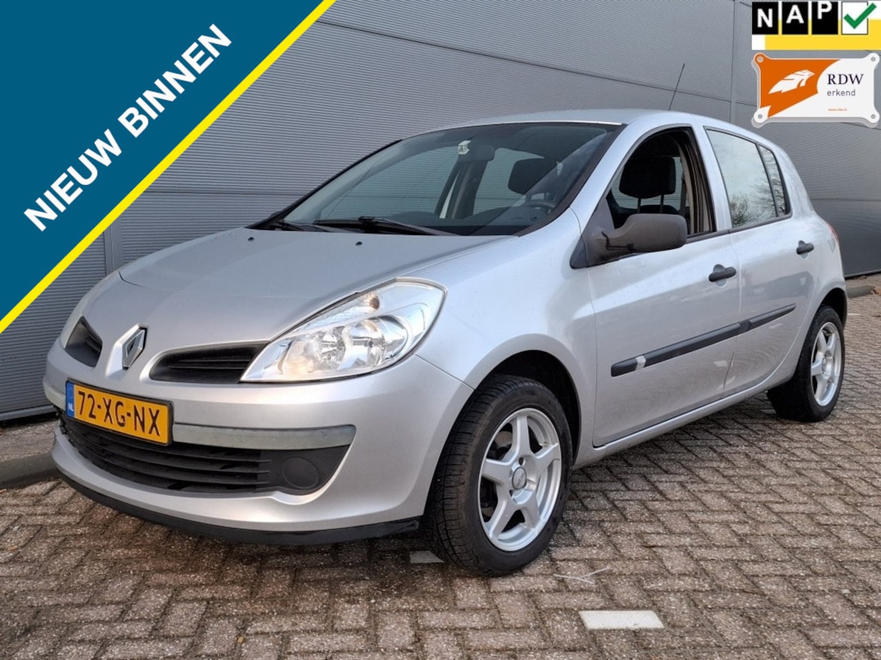 Renault Clio - 1.2-16V Business Line Nw APK Nette Auto! - AutoWereld.nl