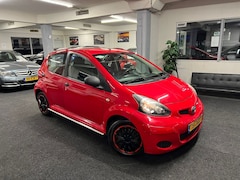 Toyota Aygo - 1.0-12V *NAP*2011*5drs*APK