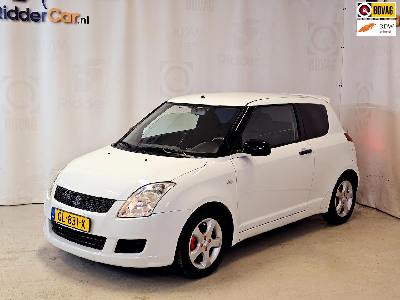 Suzuki Swift - 1.3 Comfort|CARPLAY|AIRCO|PARKEERCAMERA|NAVI| - AutoWereld.nl