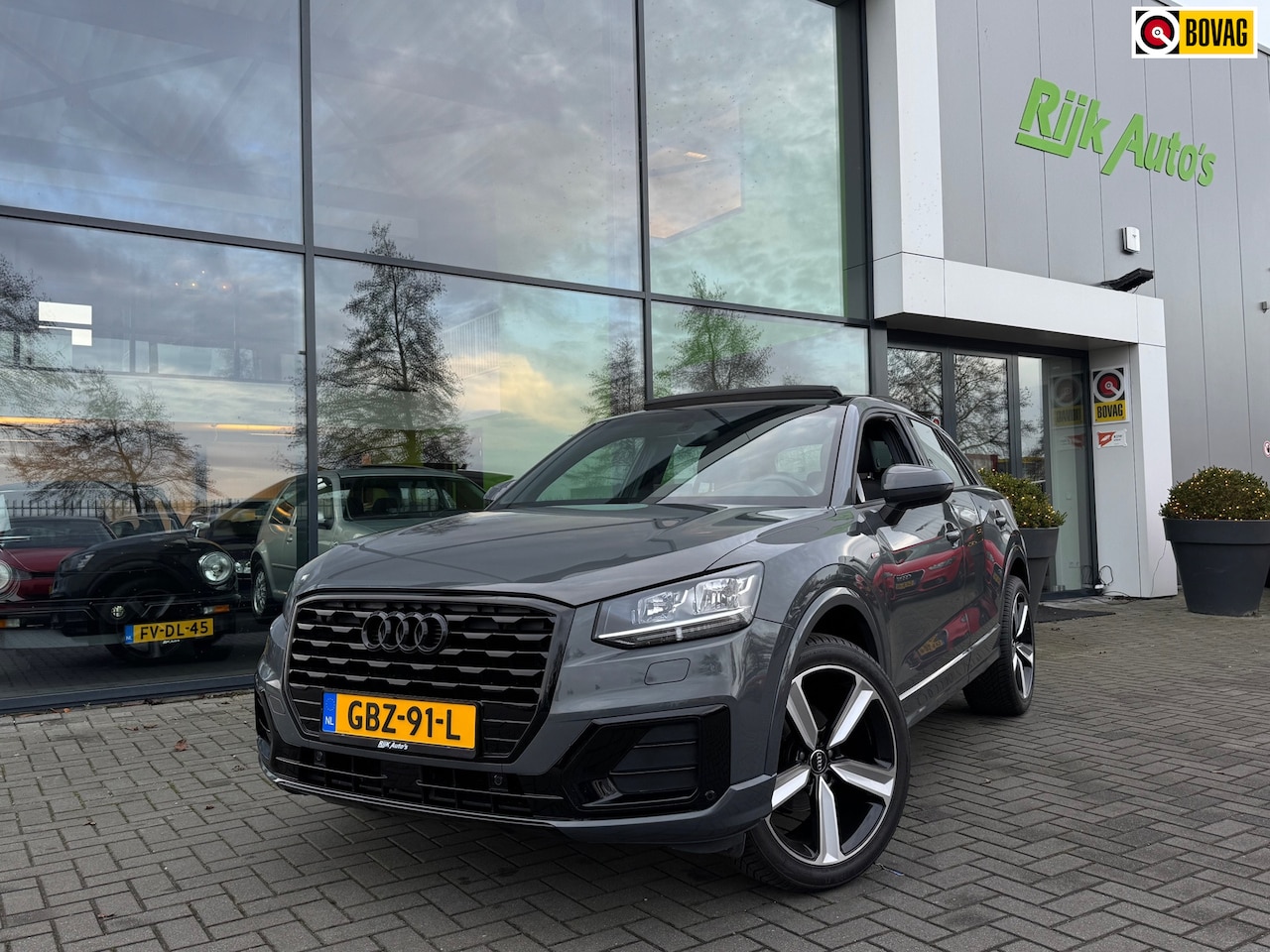 Audi Q2 - 30 TFSI Design * Panoramadak * Leer * Keyless * Navigatie - AutoWereld.nl