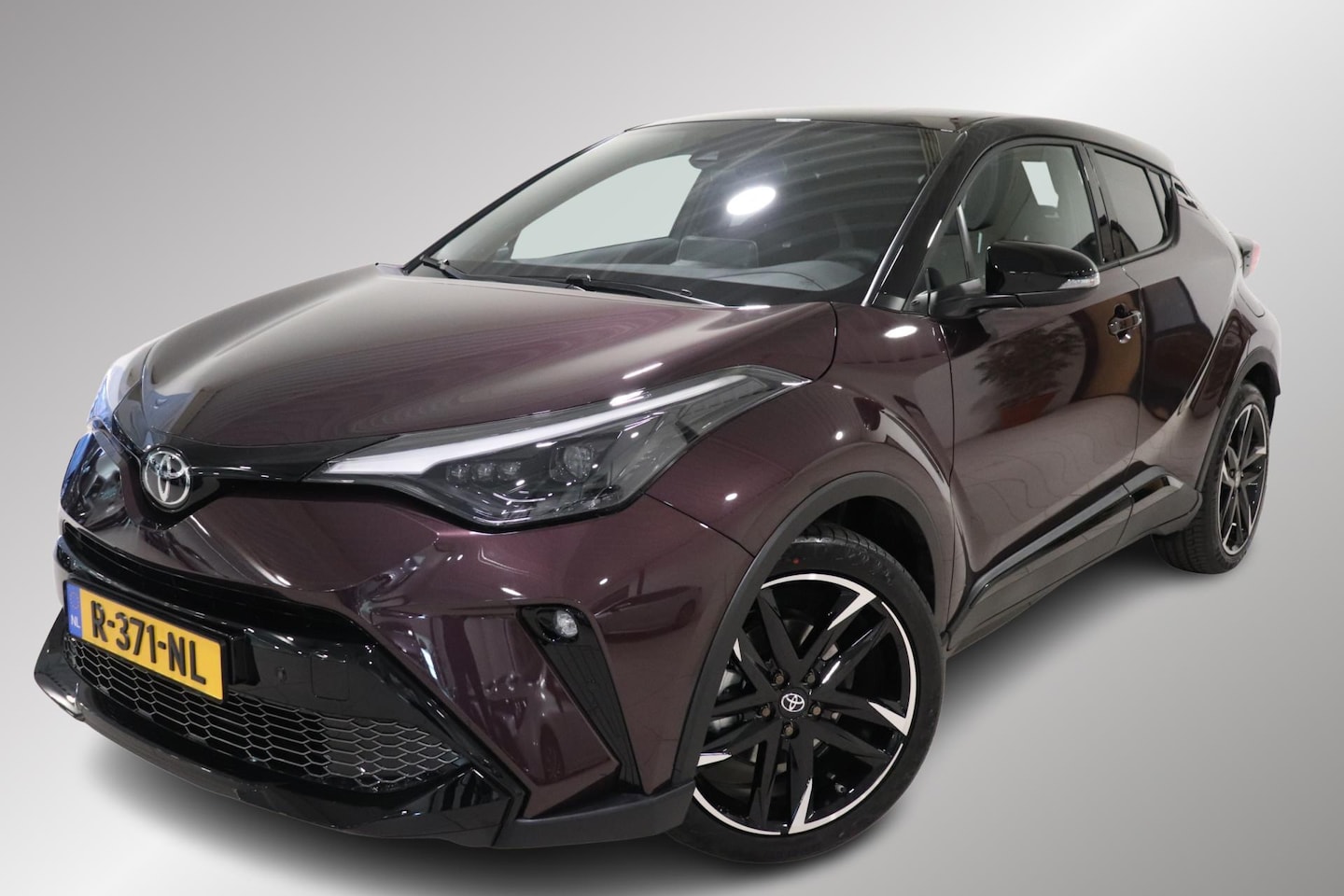 Toyota C-HR - 2.0 Hybrid GR-Sport 2.0 Hybrid GR-Sport, BSM, JBL, 184 PK, Camera, Sensoren, Stuur en Stoelverwarming! - AutoWereld.nl