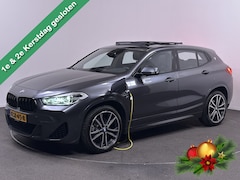 BMW X2 - xDrive25e M-Sport Plug in Hybrid | Panodak | Camera | Navi Prof | Sportstoelen Verwarmd |