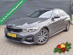 BMW 3-serie - 330i M-Sport 259 pk | Adaptive Cruise | Schuifdak | Sportuitlaat | Sportstoelen | Camera |