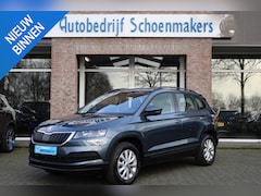 Skoda Karoq - 1.5 TSI ACT Ambition Business TREKHAAK CAMERA CARPLAY DAB NAVI SFEERVERLICHTING STOELVERWA