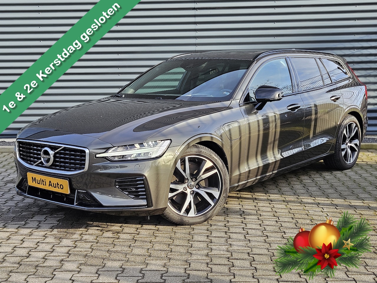 Volvo V60 - T8 Recharge AWD R-Design Plug In Hybrid PHEV | Panodak | Lederen Sportstoelen Memory | Hea - AutoWereld.nl