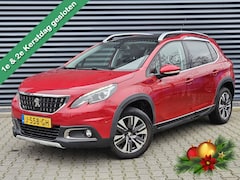 Peugeot 2008 - 1.2 PureTech Allure 110pk | Panodak | Trekhaak | Navi Full Map | Camera | Apple Carplay |