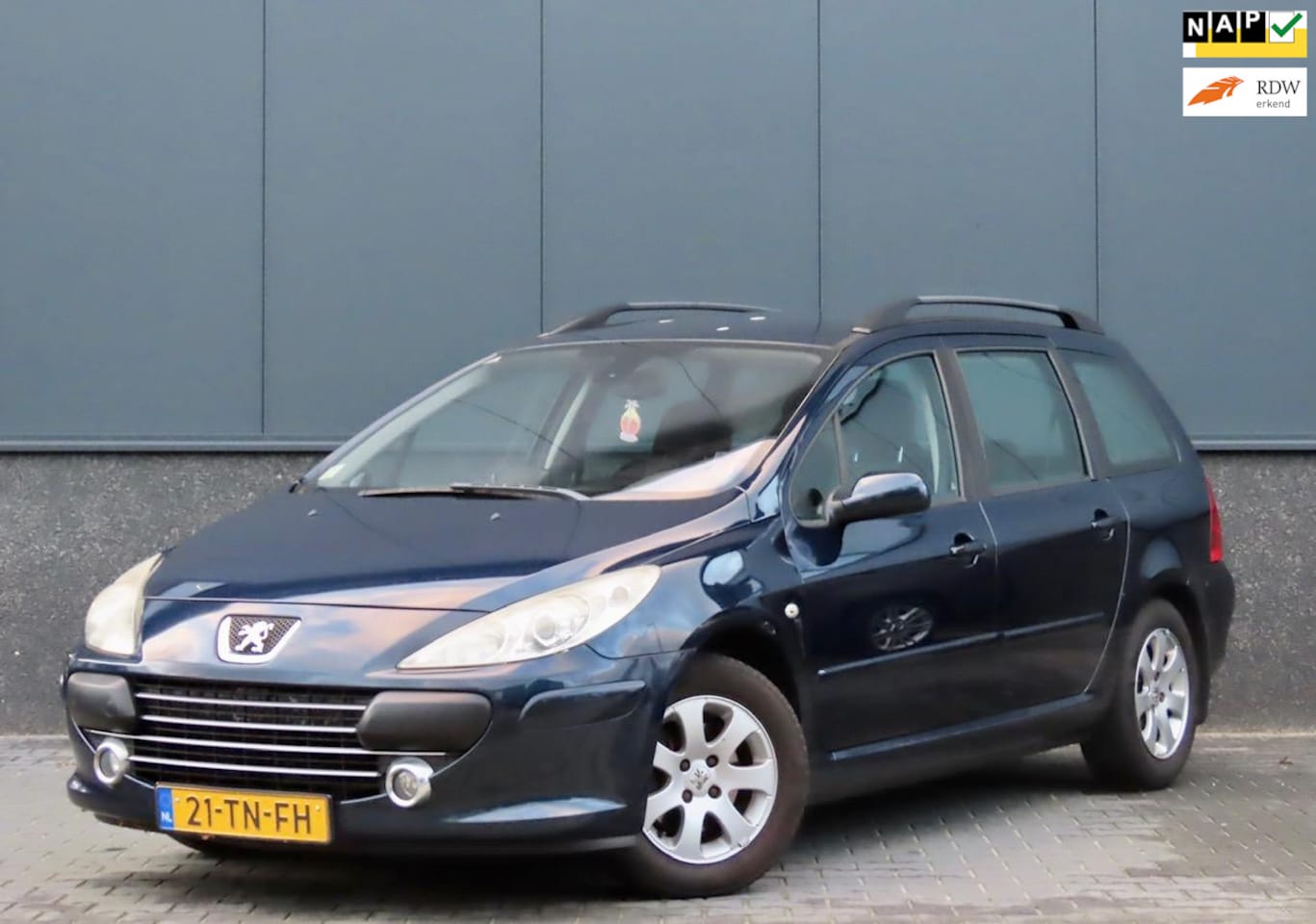 Peugeot 307 Break - 1.6-16V Premium 1.6-16V Premium - AutoWereld.nl