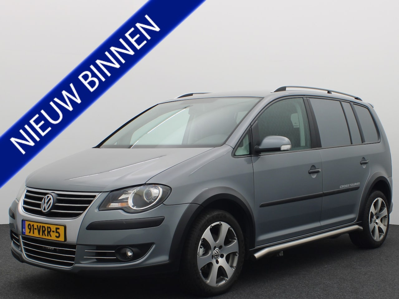 Volkswagen Touran - 2.0 TDI Cross Grijskenteken AUTOMAAT / TREKHAAK / CARPLAY / CLIMA / PDC / BLUETOOTH / CRUI - AutoWereld.nl