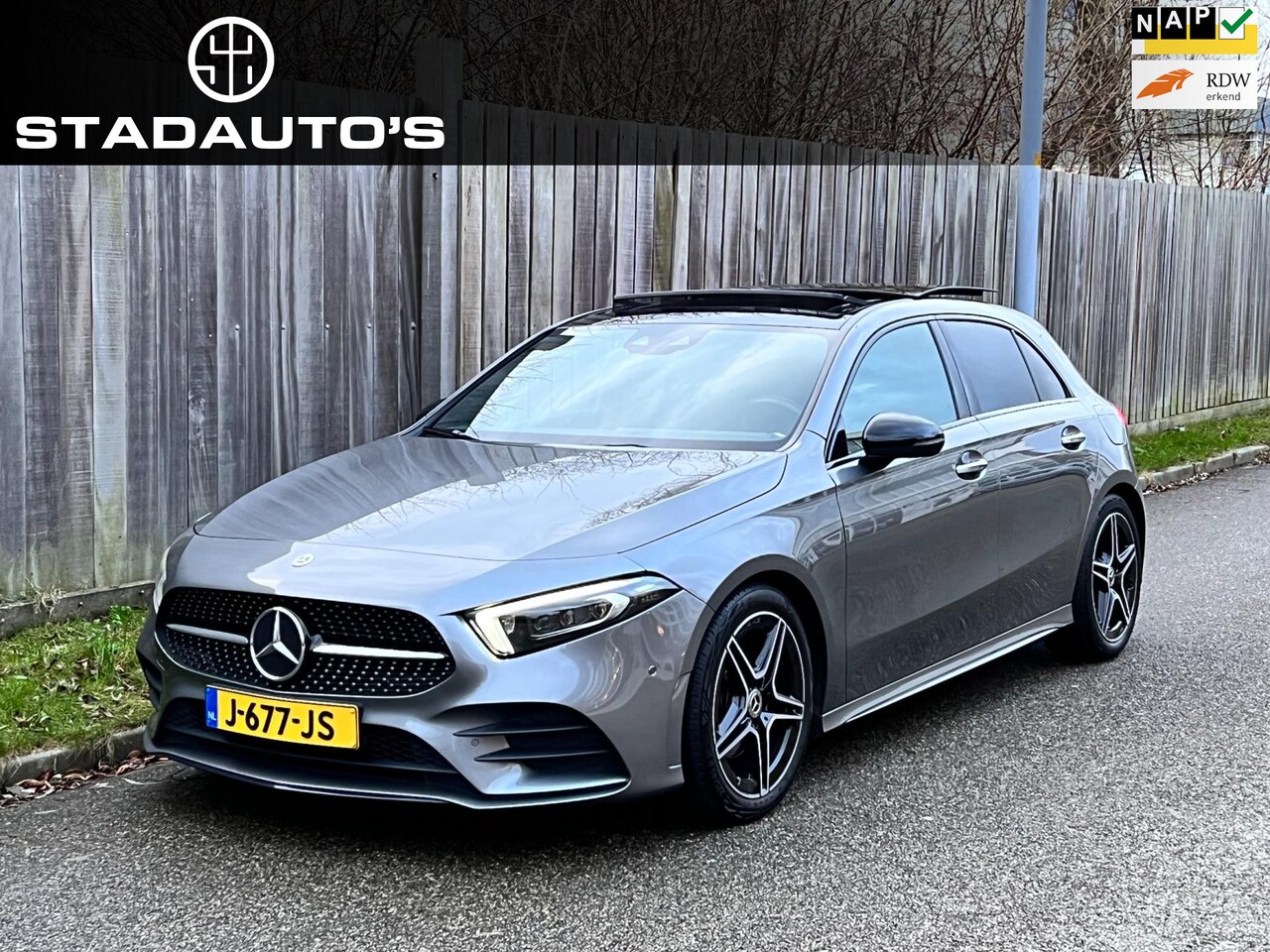 Mercedes-Benz A-klasse - 180 AMG Automaat Pano|Sfeer|Widescreen|NAP! - AutoWereld.nl