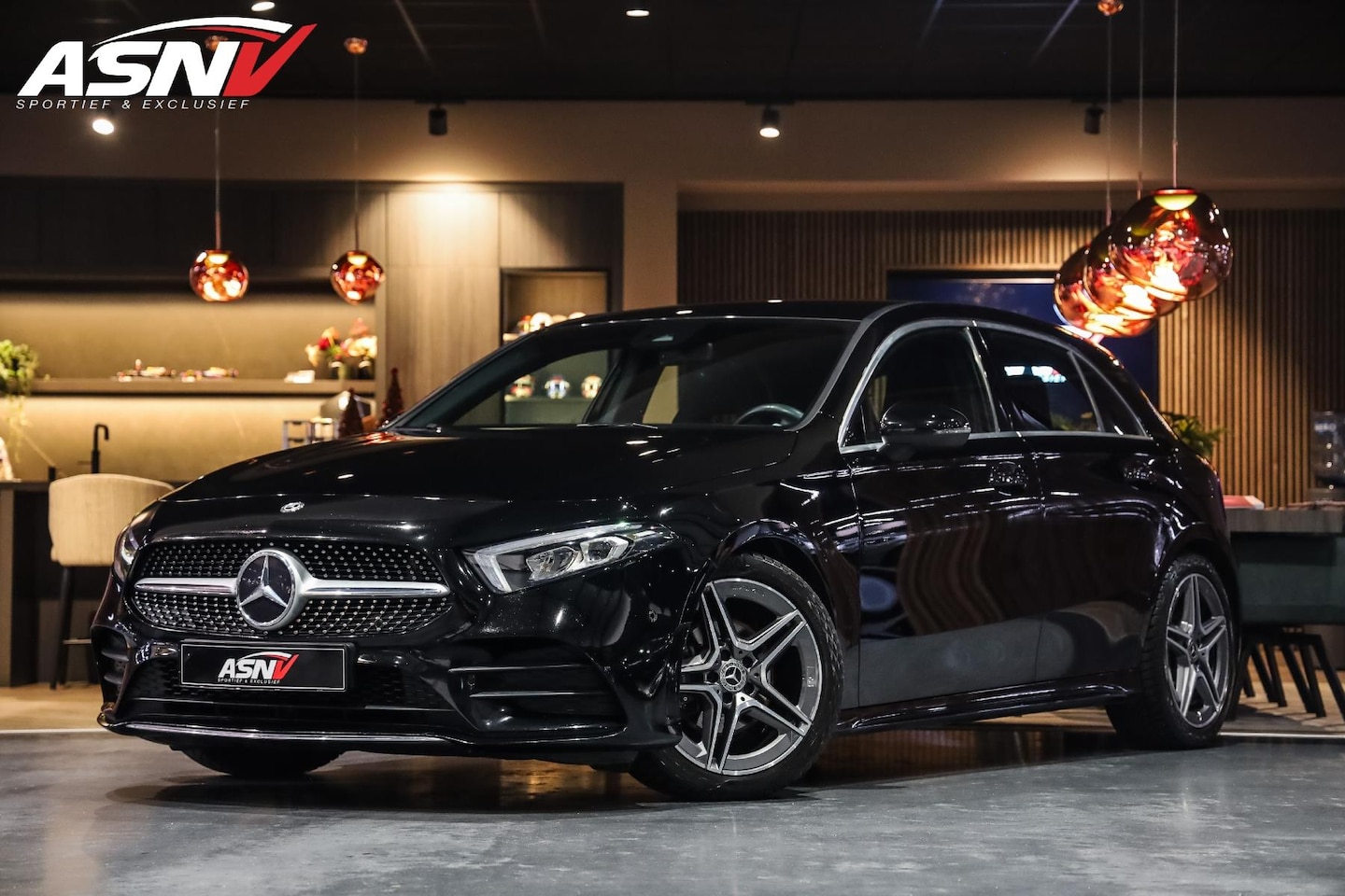 Mercedes-Benz A-klasse - 200 Business Solution AMG 200 Business Solution AMG, 163 PK, AMG/In/Exterieur, Camera, 18'' AMG/Wheels, 96DKM, 2019! - AutoWereld.nl