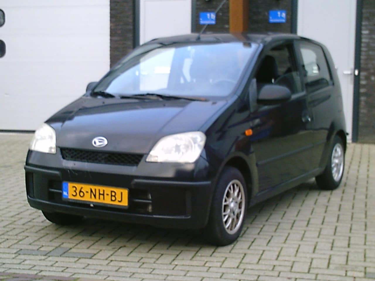 Daihatsu Cuore - 1.0-12V Tokyo STUURBEKR. LMV ELEKTR. RAMEN - AutoWereld.nl