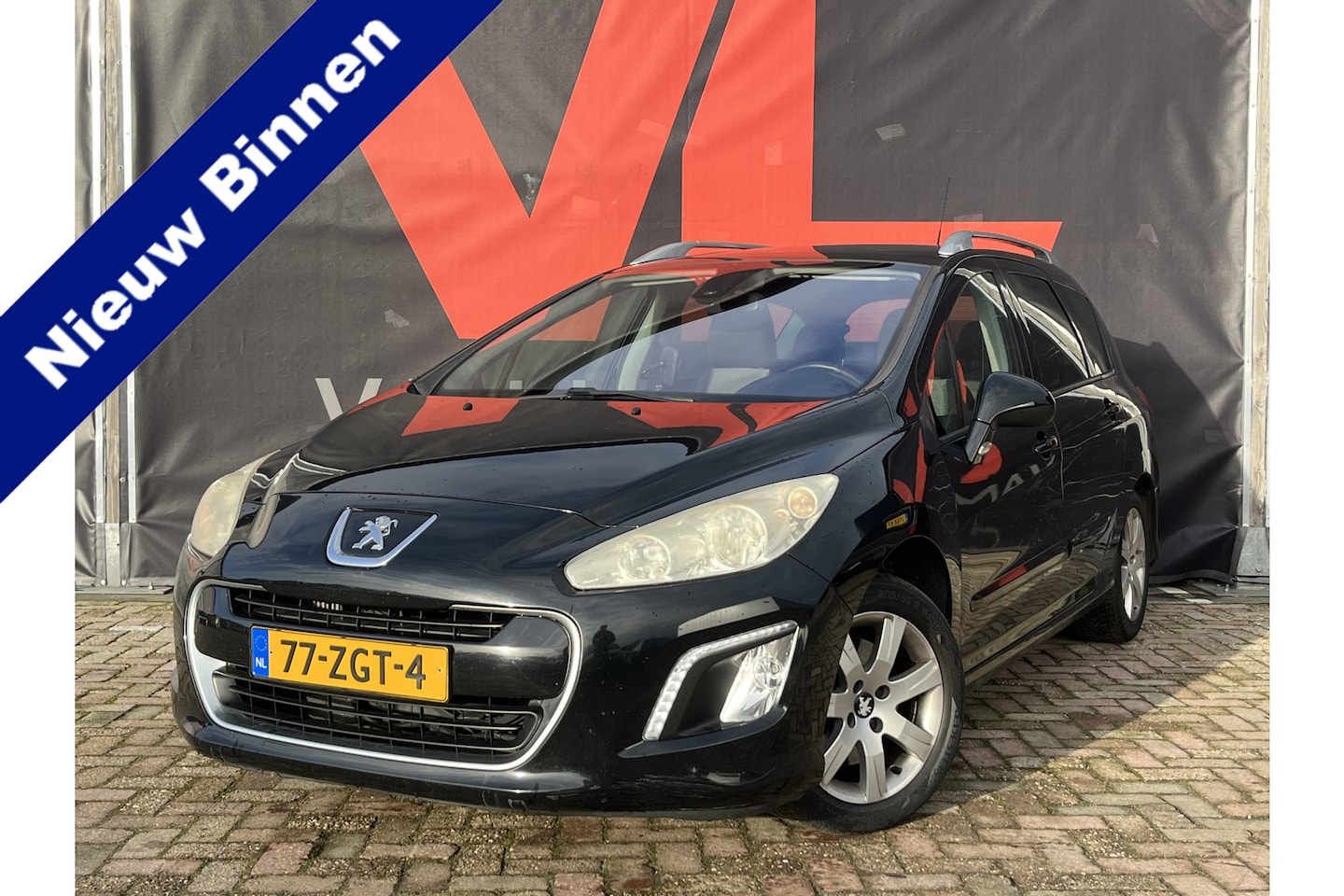 Peugeot 308 SW - 1.6 THP Sportium | Nieuw Binnen! | Cruise | Pano | Trekhaak - AutoWereld.nl