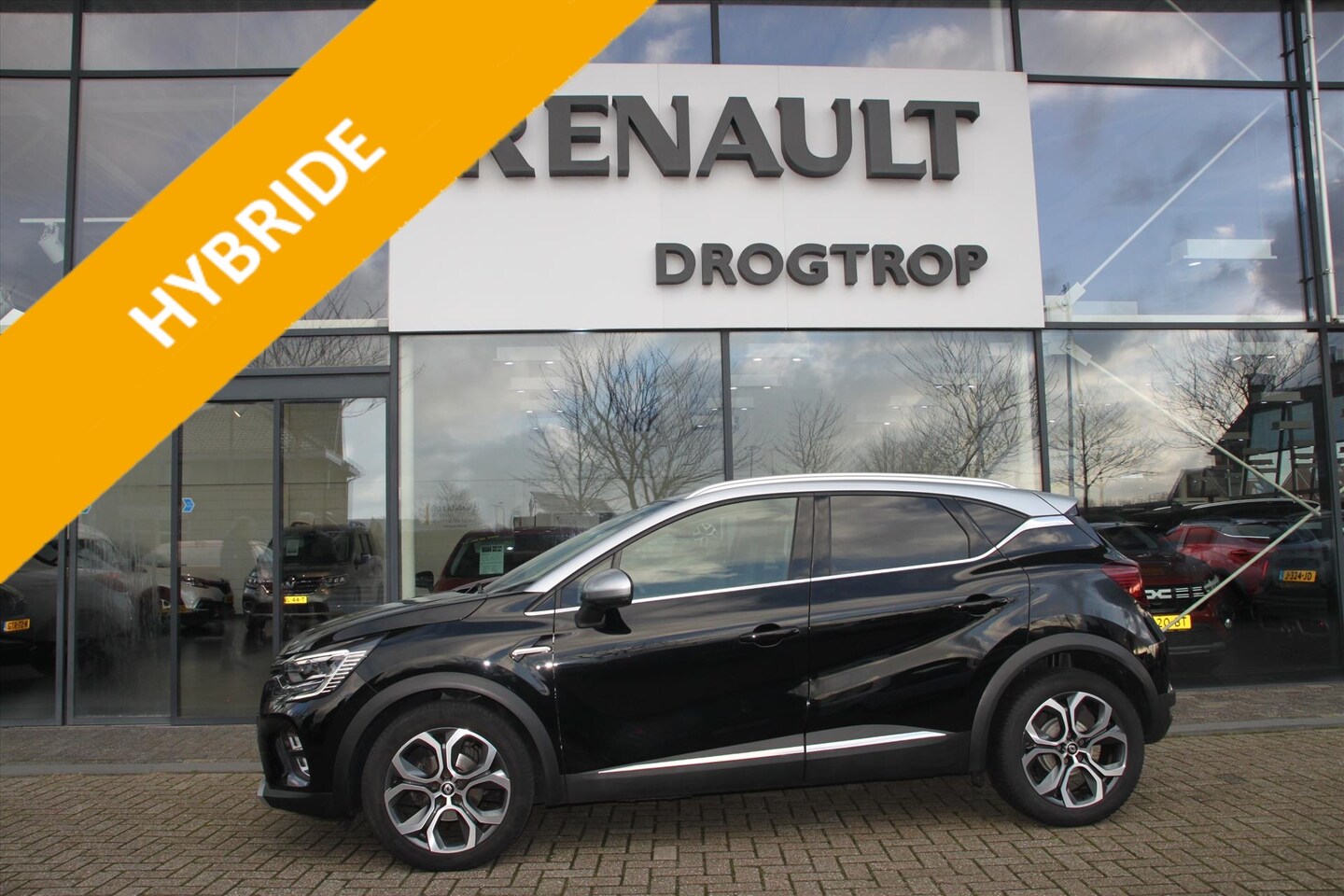 Renault Captur - 140PK-INTENS-AUTOM-77DKM-NAVI-CAMERA-ADAPTIVE- - AutoWereld.nl