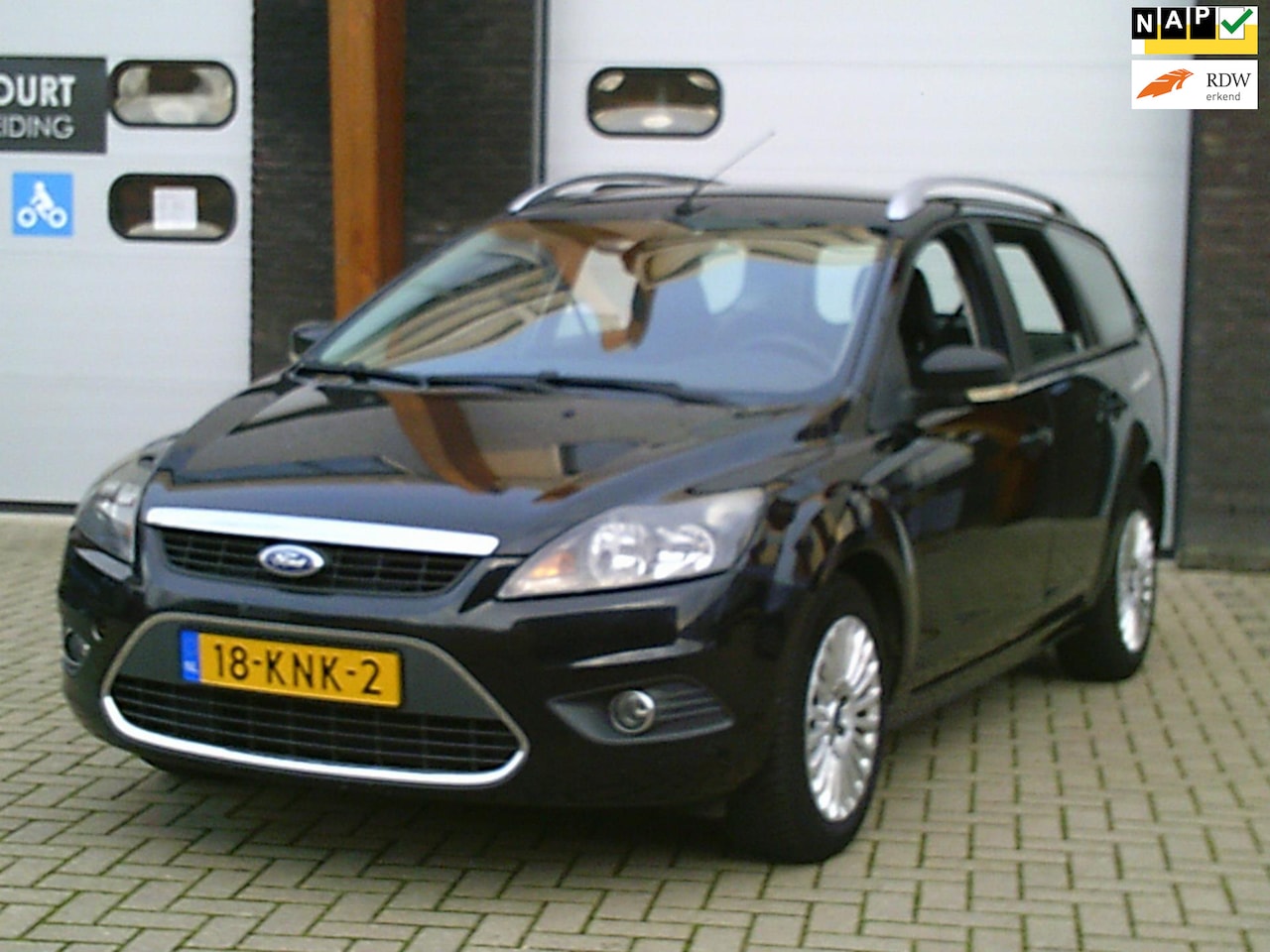 Ford Focus Wagon - 1.8 Limited Nwe Apk Airco LMV Cruise - AutoWereld.nl