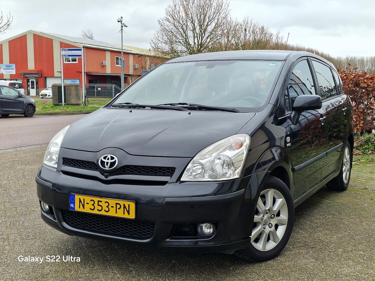 Toyota Corolla Verso - automaat 7 person.150dk. voor en achter camera.Navi.onderhoudboekjes - AutoWereld.nl