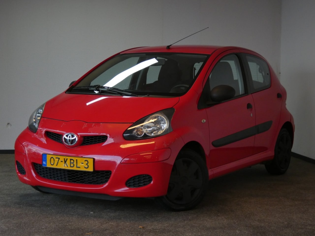 Toyota Aygo - Nwe APK 1.0-12V Access - AutoWereld.nl