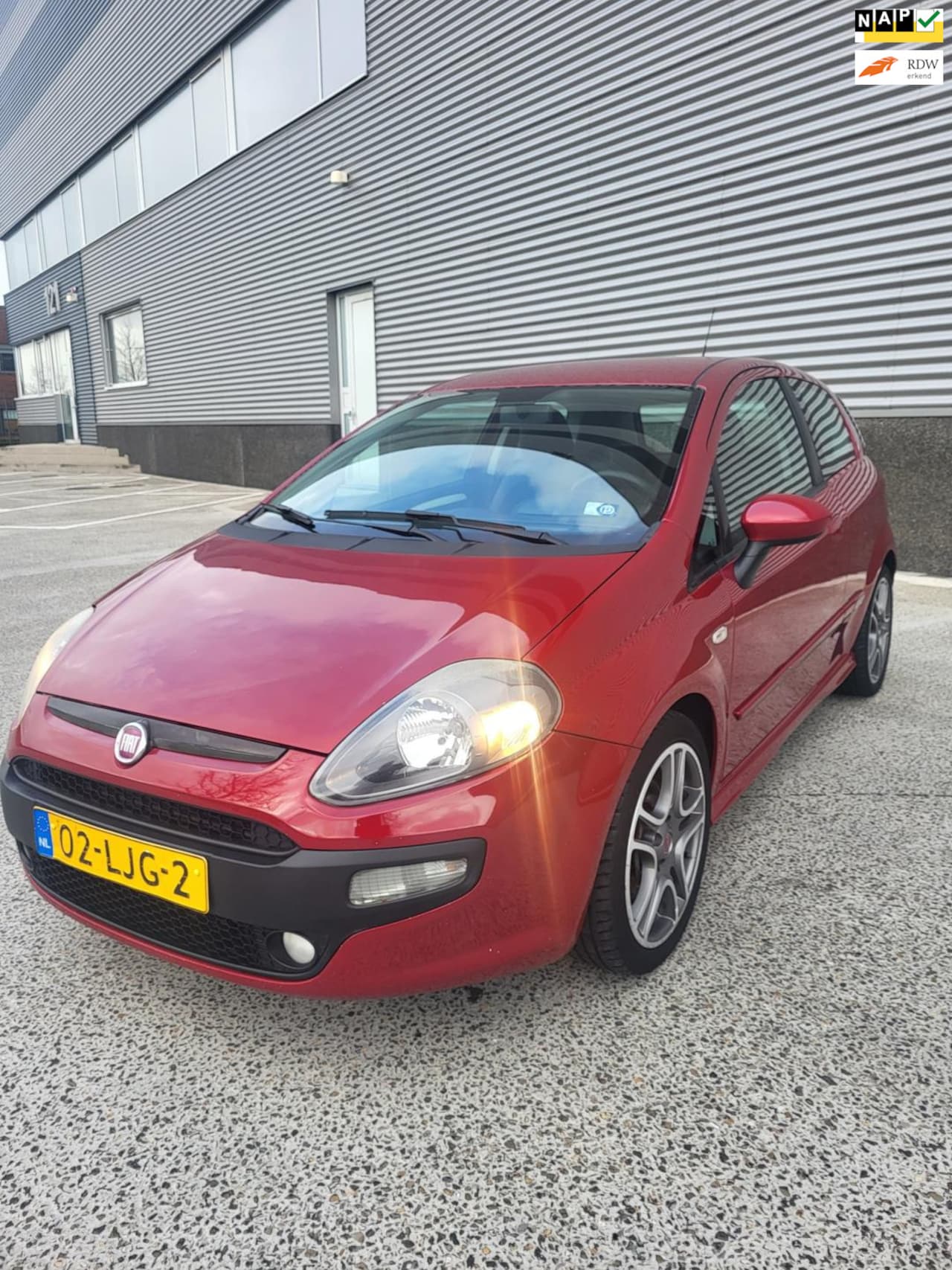 Fiat Punto Evo - 1.4-16V Multiair Sport 1.4-16V Multiair Sport - AutoWereld.nl