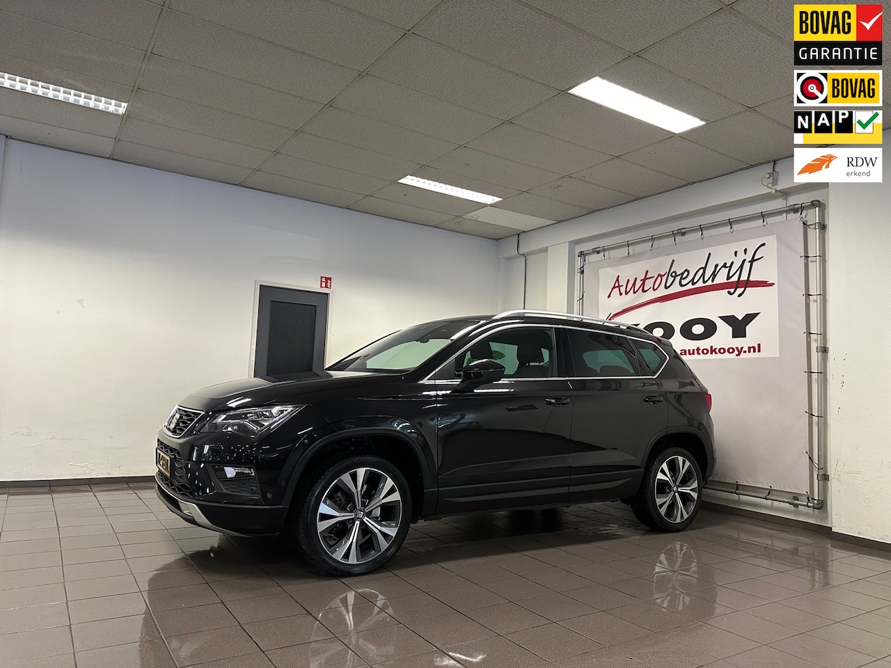 Seat Ateca - 1.4 EcoTSI Xcellence * Automaat / Carplay / Trekhaak / Xenon / NL Auto * - AutoWereld.nl