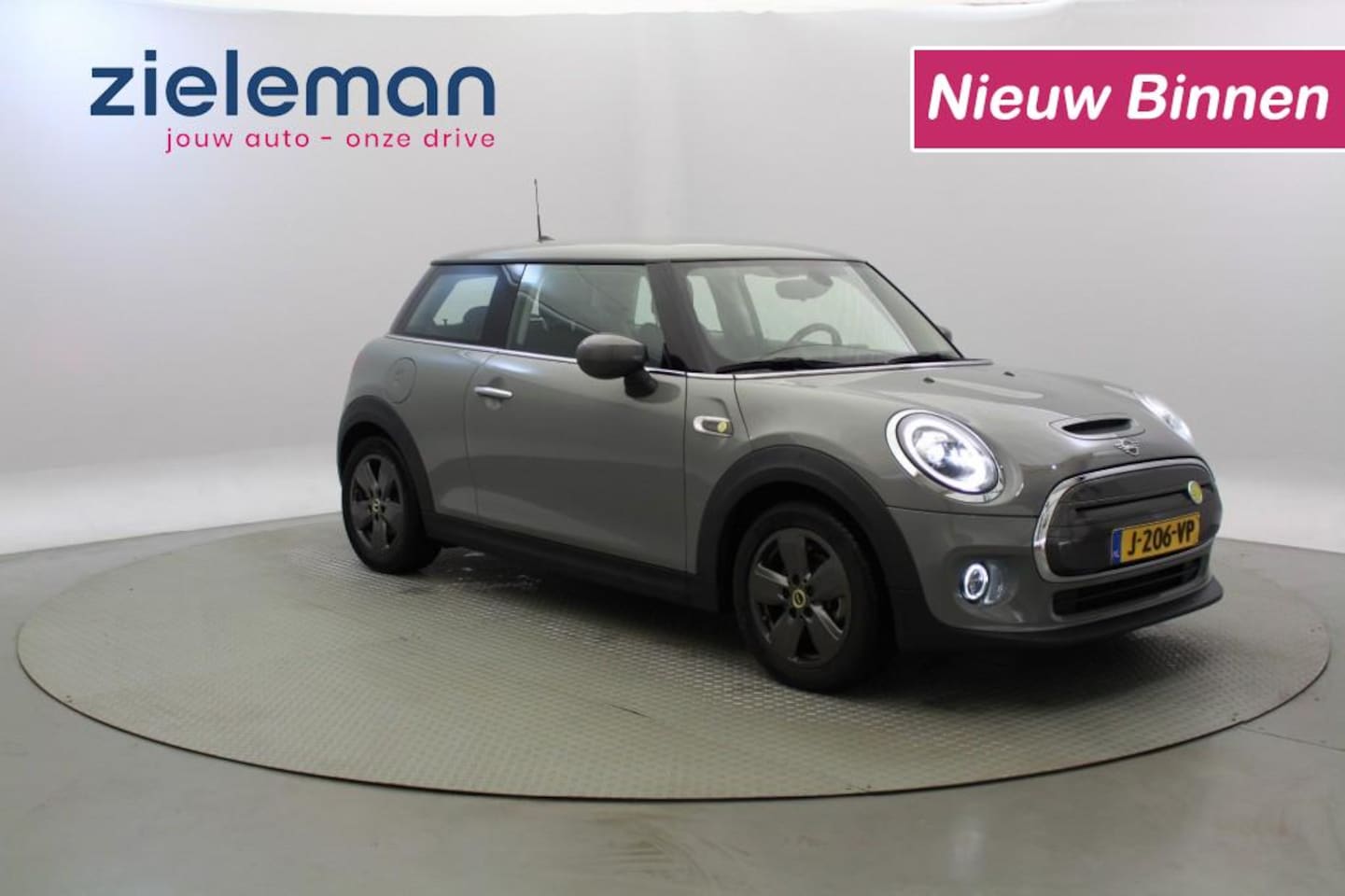 MINI Mini-Electric - Basic 33 kWh - Navi, Clima - AutoWereld.nl