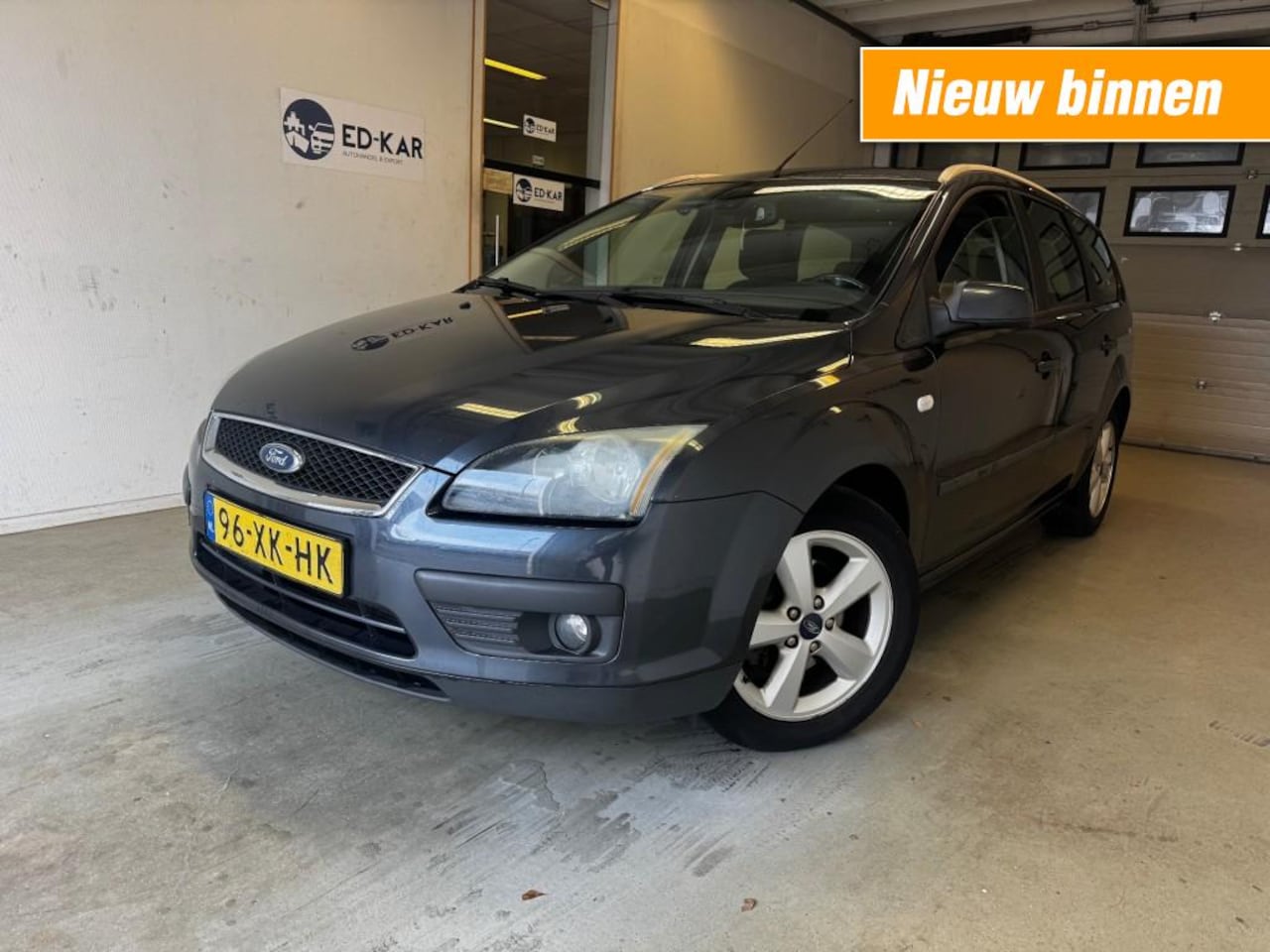 Ford Focus - 1.6-16V Futura AIRCO NAP APK 7-2025 LMV RIJDT GOED - AutoWereld.nl