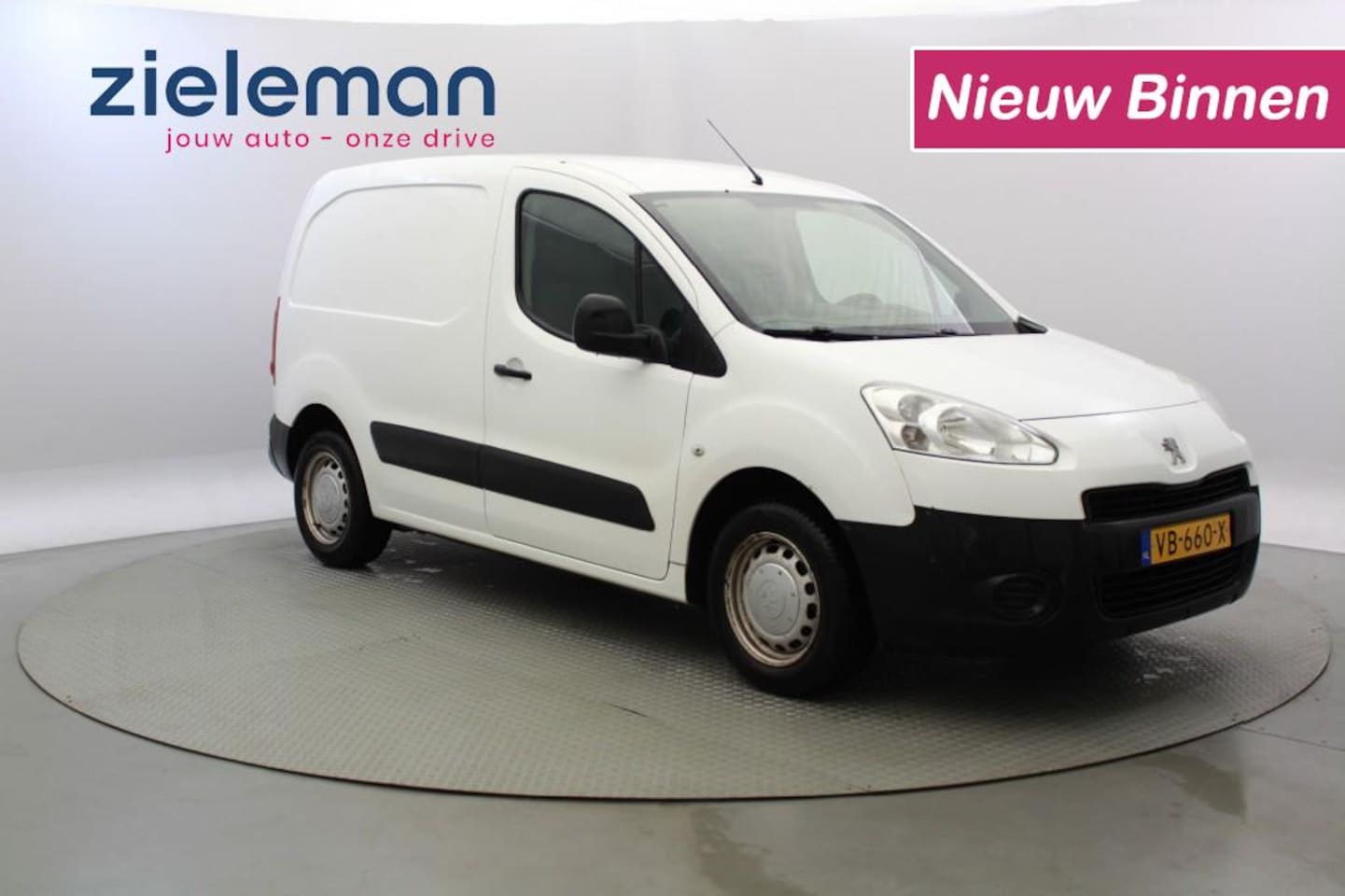 Peugeot Partner - 120 1.6 HDI L1XR Pr+ - Airco - AutoWereld.nl