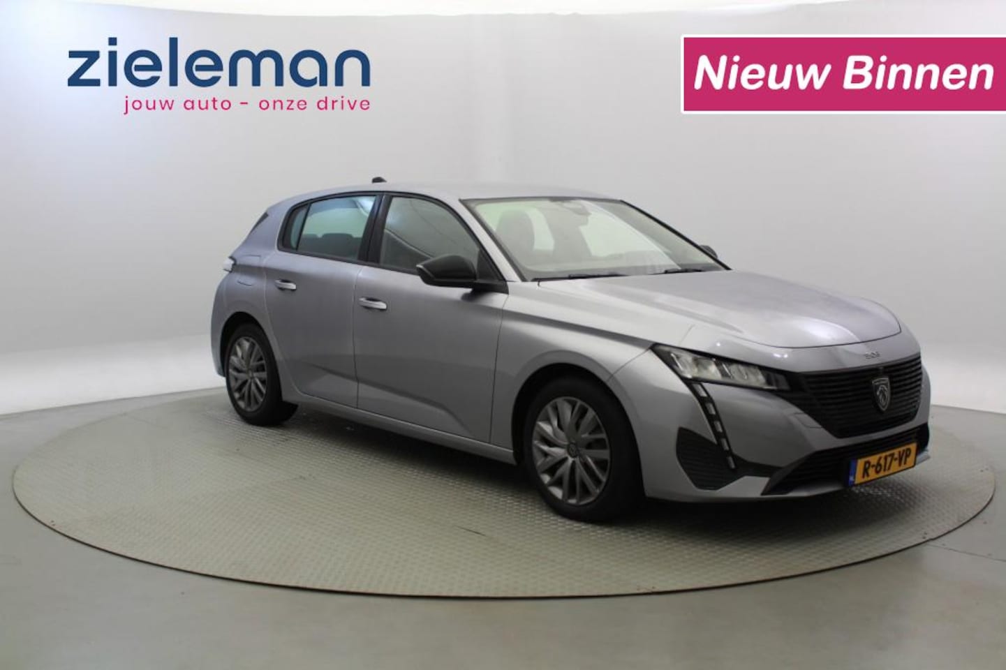 Peugeot 308 - 1.2 PureTech Active Pack Business - Carplay, Clima - AutoWereld.nl