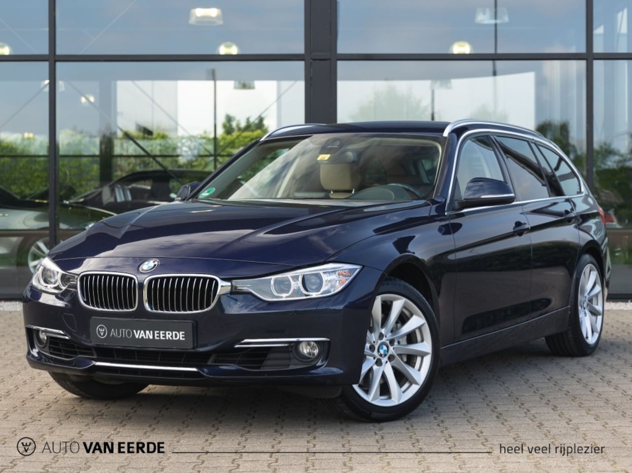 BMW 3-serie Touring - 335i Touring xDrive Aut. - Sportst./mem, trekhaak - AutoWereld.nl